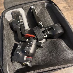 DJI RS4 Combo 