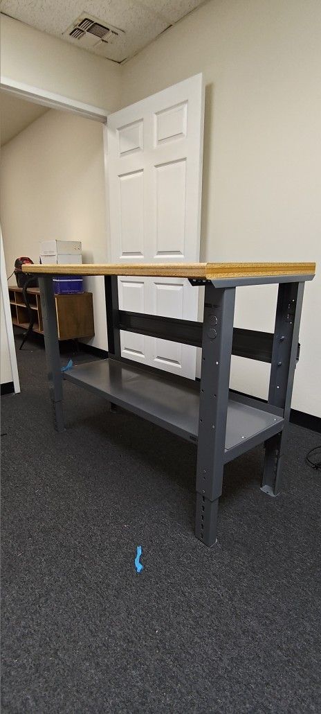 Industrial Uline Packing Station for Sale in Santa Ana, CA - OfferUp