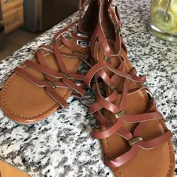 REDUCED PRICE 👁️🎈New Sz 8,9,8.5 Genuine Leather Sandals Womens > $9 Each Pair🎈