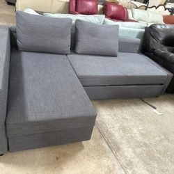 Sectional And Ottoman 🚚 Free Delivery 🚚