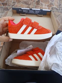 New Size 7 toddler adidas sneakers