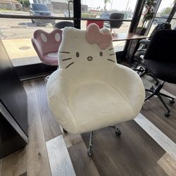 Accent Chair 