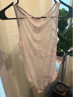 Guess Sheer Lace Bodysuit in Pale Pink size XS New