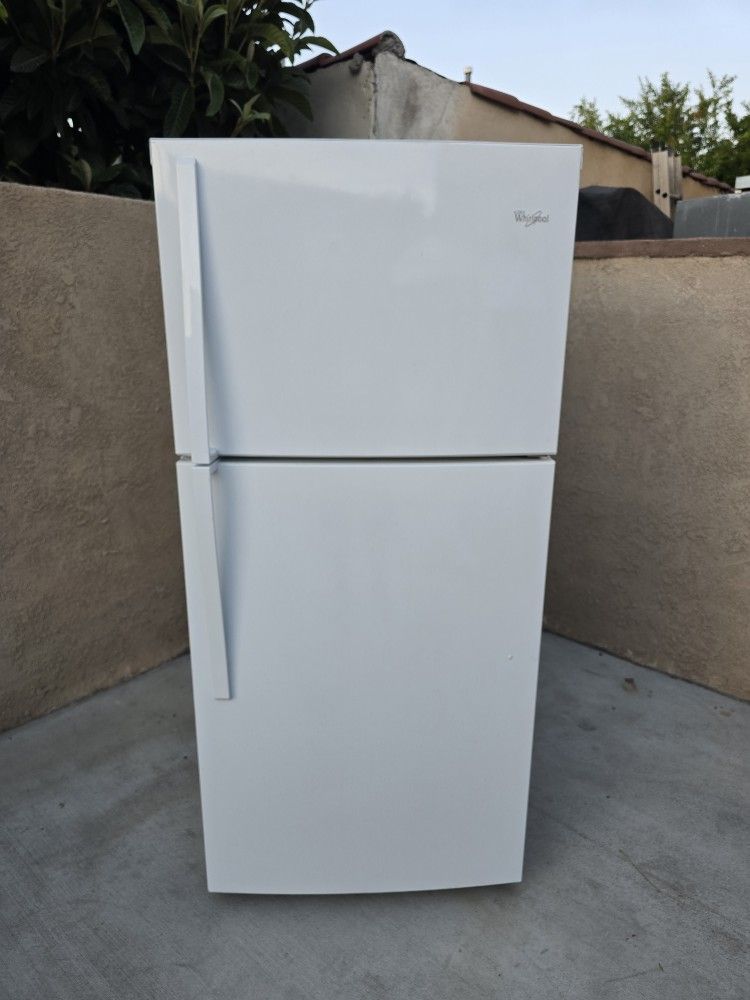 3MONTHS WARRANTY 30x32x66 WHIRLPOOL FRIDGE 18CUFT WHITE