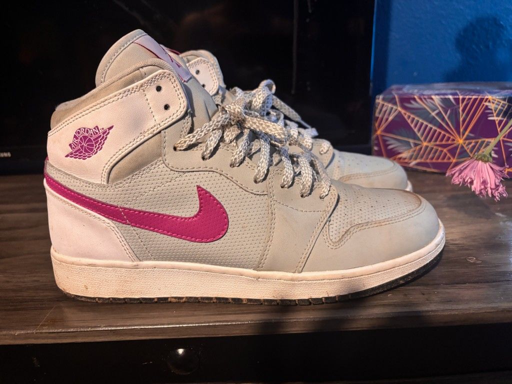 Nike