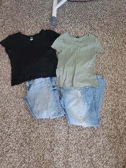 Size 12 JeaNs And Tops