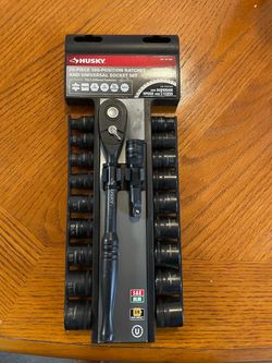 Husky 20 Piece 100 Position Ratchet And Universal Socket Set