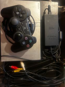 Sony PlayStation 2 Slim Console Bundle