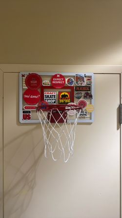 Lamps, warmer, basketball door hanger