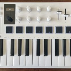 Arturia mini lab 25 Mk3 