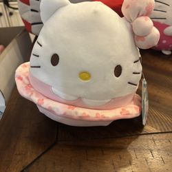 Hello Kitty Squishmallow 