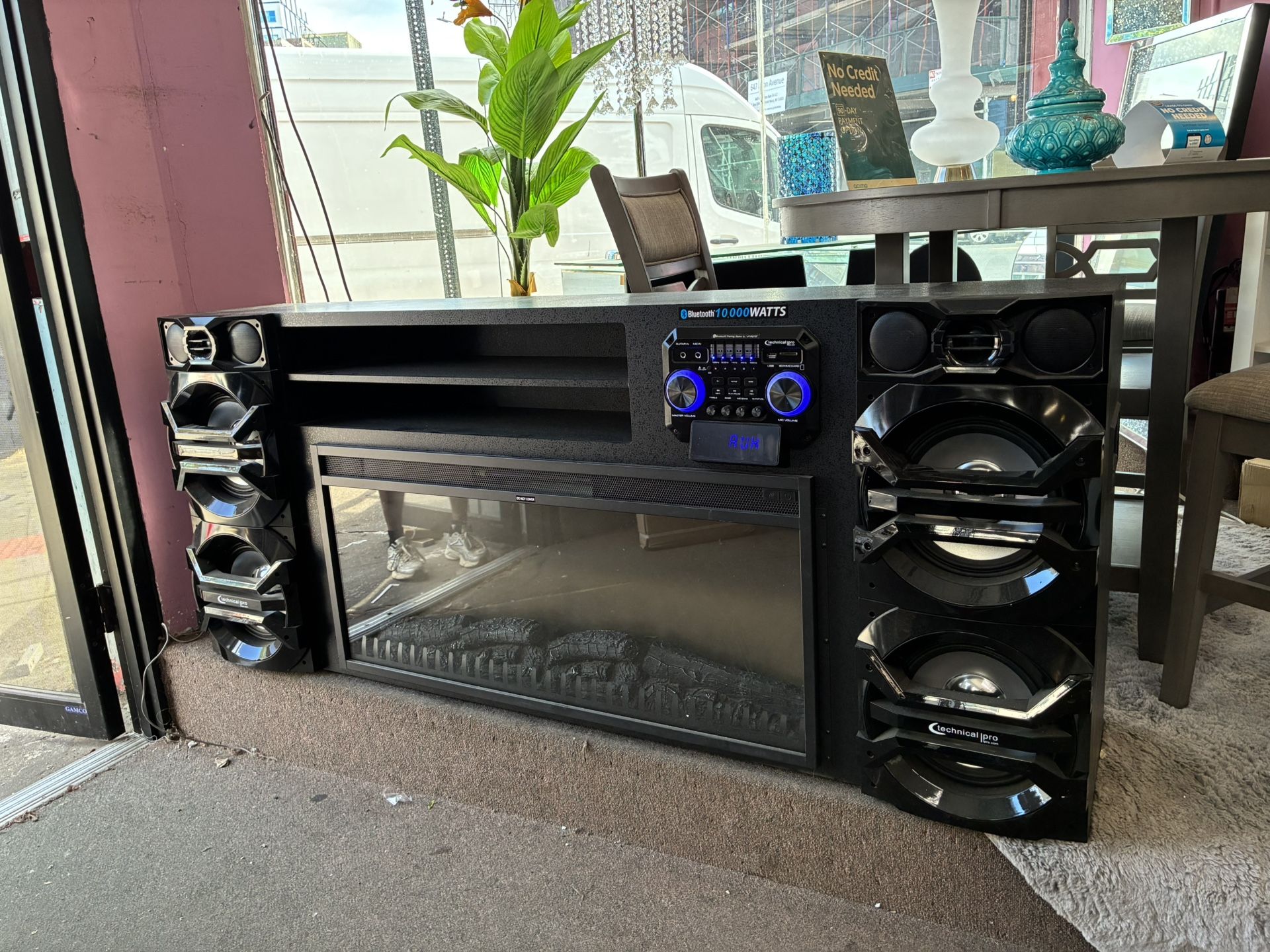 10000 Watt Speaker/Fireplace $2500