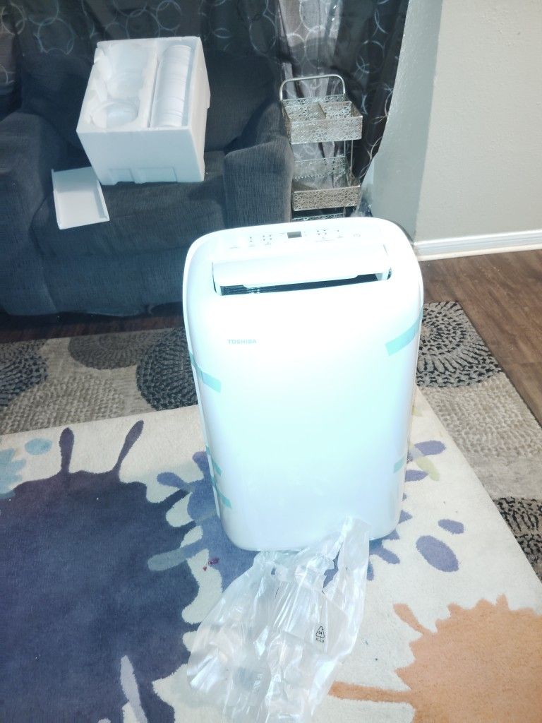 Toshiba Portable AC Conditioner