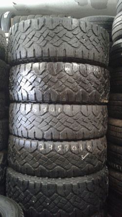 set of goodyear duratrac 275/70 r18