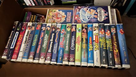 Disney VHS Tapes 70+ in box, Movies, Classics