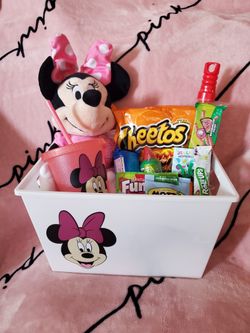 Customized Minnie Mouse Easter Basket 