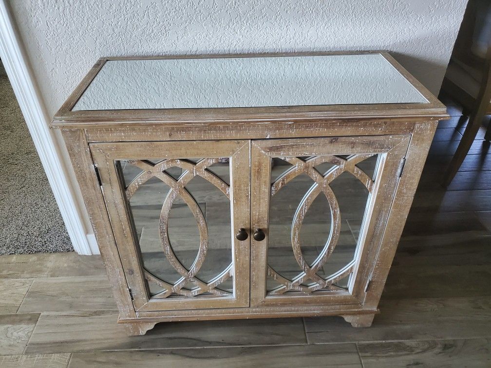 Mirrored Cabinet