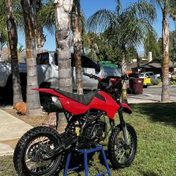 2019 Apollo RFZ 125cc Dirtbike