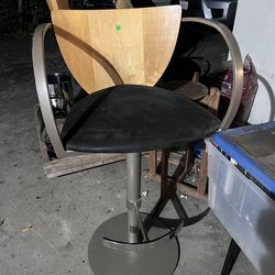 Bar chair