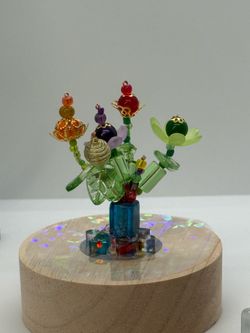 1”-2” beaded bouquet