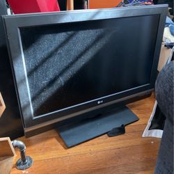 LG 37" TV
