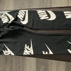 Women’s Nike leggings Large 