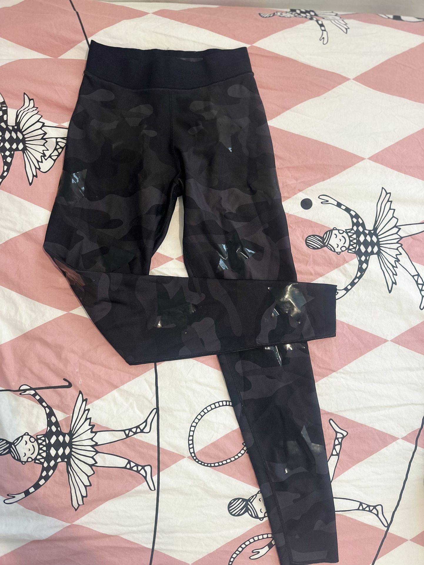 • Ultracor Knockout / Camo style •