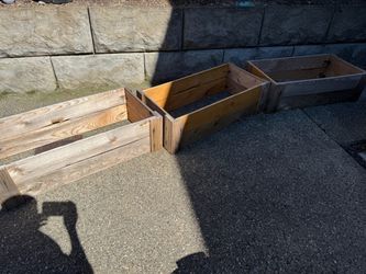 3 garden boxes price for one