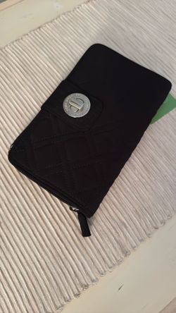 Vera Bradley Turn Key Wallet Black NWT