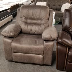 Brand New Single Manual Recliner