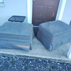 Two Ottoman 20 For Both 15 For 1