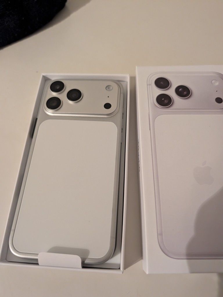 iPhone 17 Pro Max 1 TB Unlocked