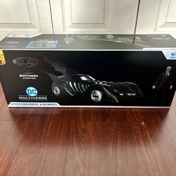 DC Multiverse Batman Forever Vehicle Figure - Alfred & Batmobile Gold Label New