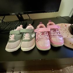 OshKoshi baby shoes size 4M