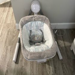 Baby Scalling Chair(Silla Mecedora De Bebé )