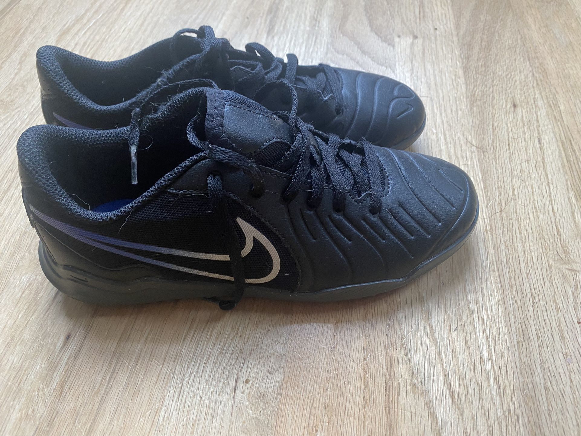 Kids Nike Futsal Shoes