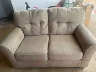 Love seat