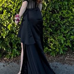 Dress-Black Formal Gown 