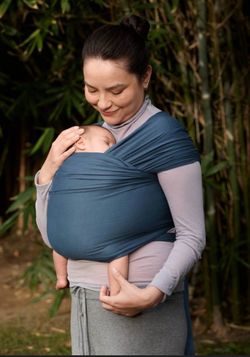 Ergobaby Aura Knit Baby Wrap