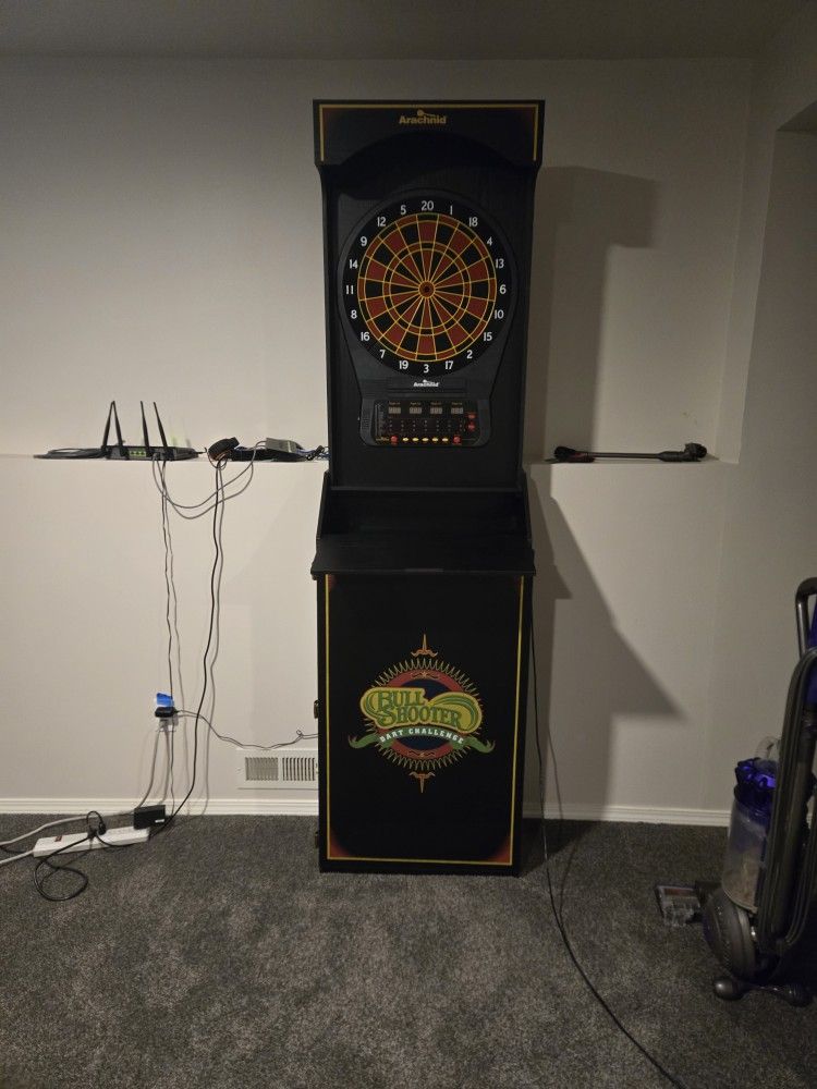 Arachnid Bullshooter Electronic Dart Board