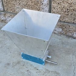 Beer Brewing Grain Mill