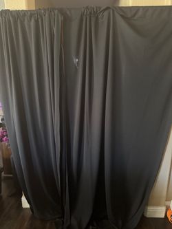 Black backdrop panels