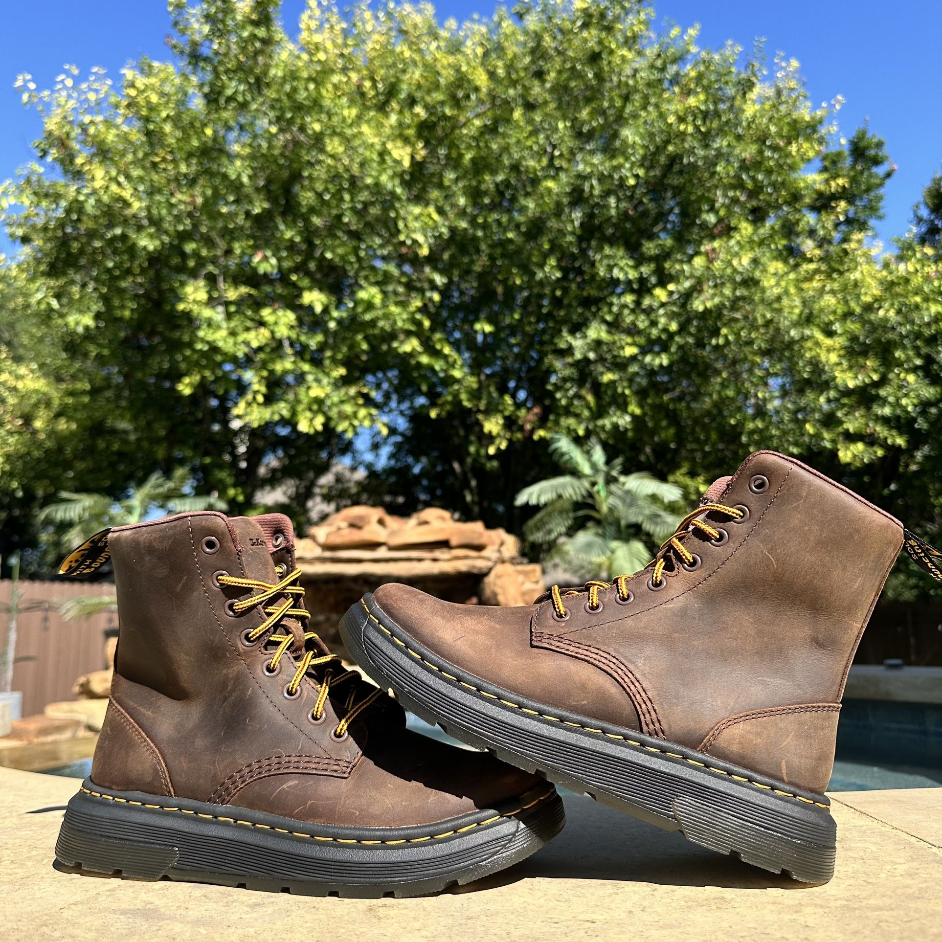 Dr. Martens Crewson Chukka Boot Dark Brown Crazy Horse - Size 7 Men, 8 Women’s
