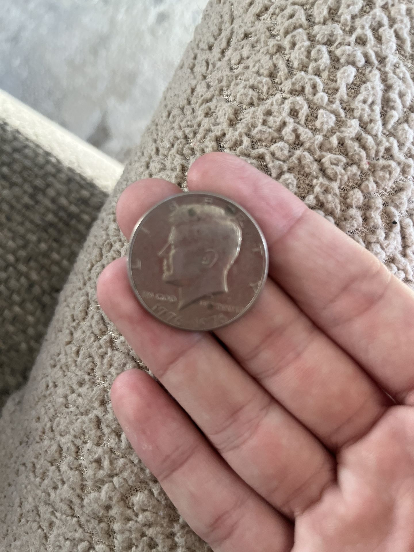 1(1776 To 1976))-D kennedy (RARE)bicentennial half Dollar