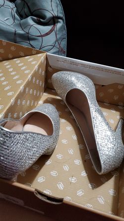 Brand new in the box size 7.5 heels