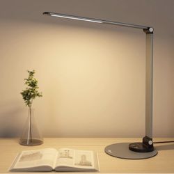 LED Desk Lamp With Charging Port