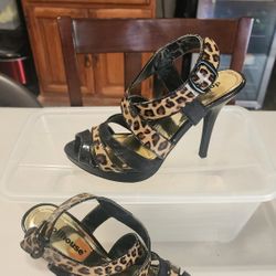 Heels Lepord 