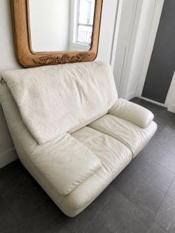 Beautiful furniture and home decor pieces for sale .