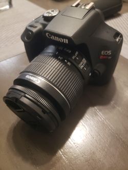 Cannon EOS Rebel T7