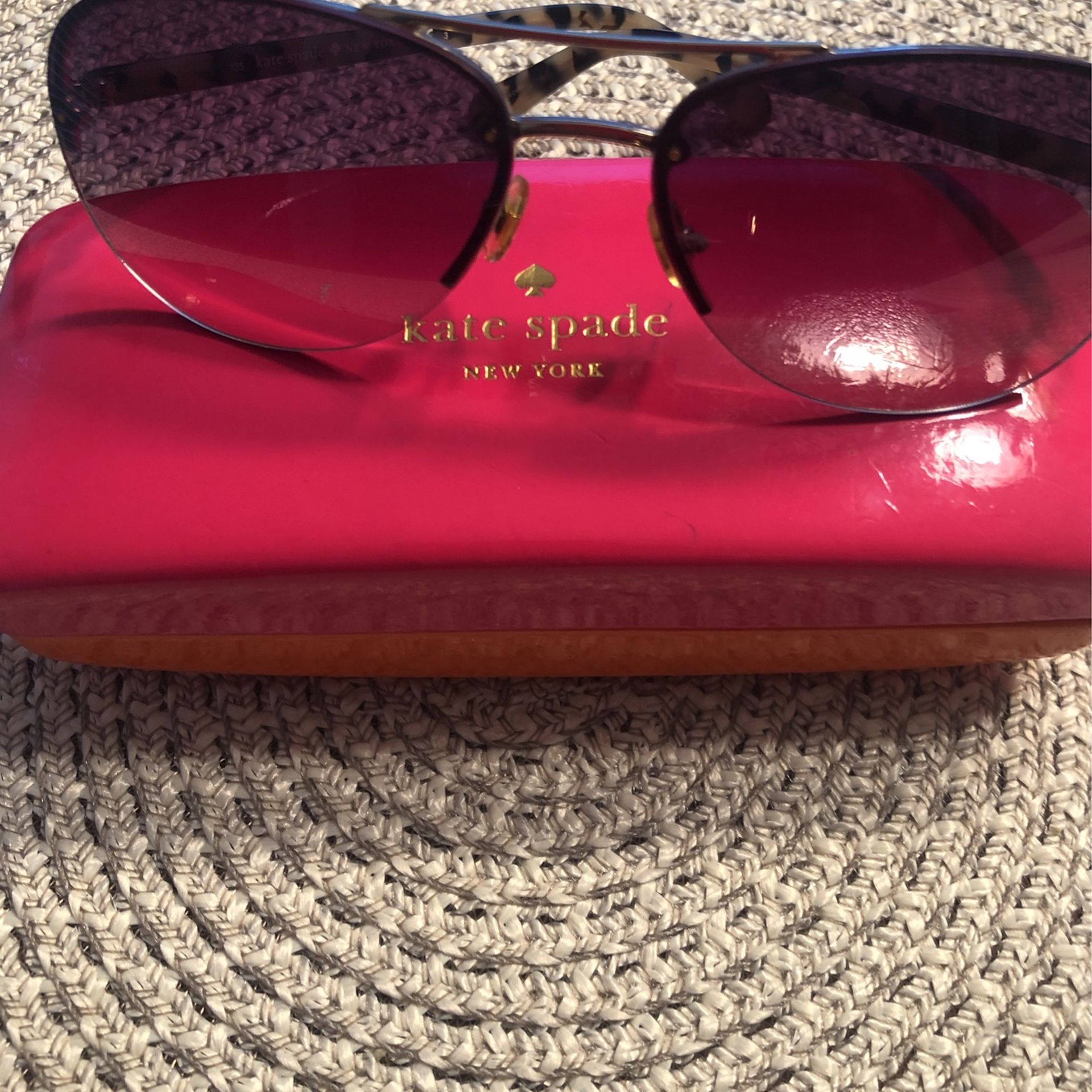 Kate Spade Sunglasses w Case $20